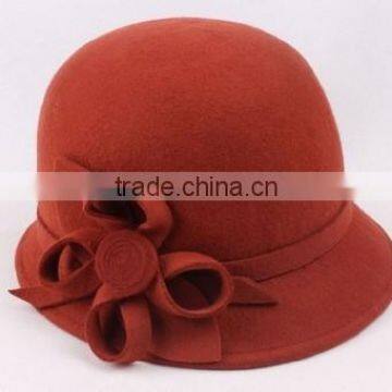 wholesale fashion women winter wool felt cloche hat with selt flower