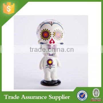 2015 New Product Resin White Candy Skull Bobble Head