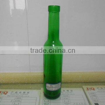 200ml green glass spirit liquor bottle with cork