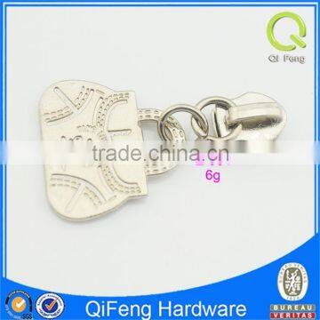 Qifeng hardware Z-064 fashion hot sale zipper nickel fancy shape design10*43mm