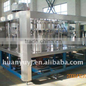 Balanced pressure filling Machine for carbonated beverage