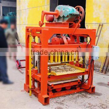 QT4-40 Small Block Machine