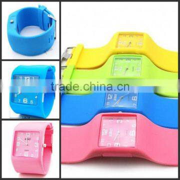 Silicone quartz watch silicon wristwatch with wide band silicone child wristwatch