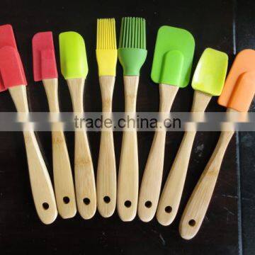 2017 Hot selling Wholesale cookware with silicone head