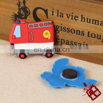 Factory direct price eco-friendly soft pvc bus design rubber magnet for fridge message attach