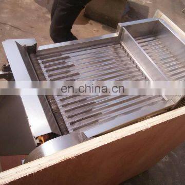 350kg/h Large Capacity Fresh Soybean Dehulling/Decrustation Machine/Dehuller photo-3