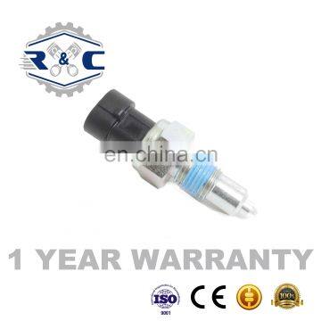 R&C High Quality 60811423 7615564 60806108 For Lancia Fiat Alfa Romeo 1.4-2.0 16V 1991-2017 Auto Back Up Reverse Light Switch