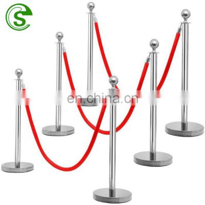 Comercial decorative outdoor queue rope stands for hotel crowd control barriers