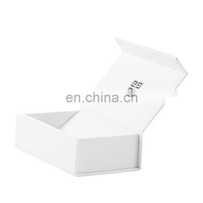 Custom luxury white cosmetic cardboard gift packaging box with logo printing