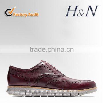 Factory sale Leather material Pretty Men Sneakers