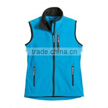 Man softshell vest waterproof