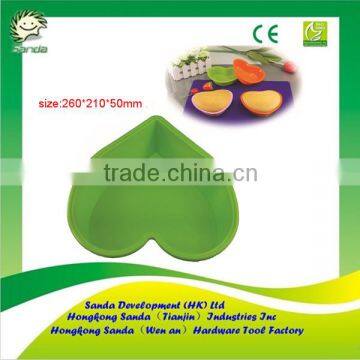 Silicone bakeware