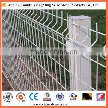 1/2-inch welded wire mesh fence