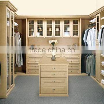 modern house bedroom walk in wardrobe in good design