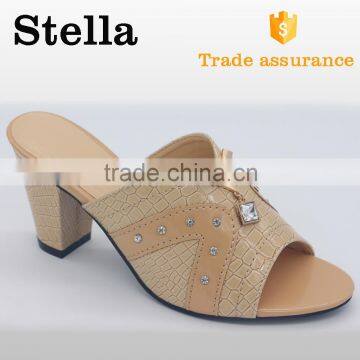 latest design plate rubber ladies flat slipper