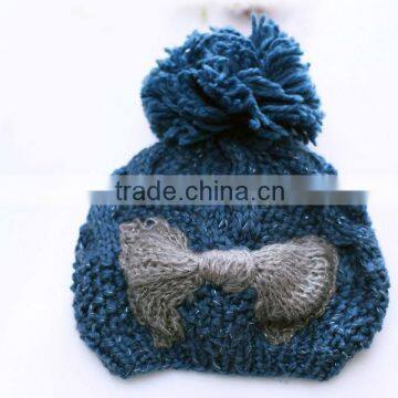 Hot Selling Handmade Christmas Beanie Knitted Hat photo-6
