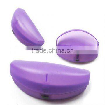 Nice plastic eyeglass case S133