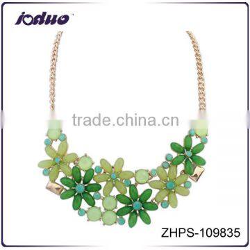 2016 wholesale fashion fresh flower statement necklace