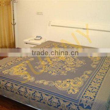 Zhejiang Manufacture Best Sell Travel Blanket Pillow Factory