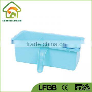 Plastic Heart Shape Condiment Dispenser With Spoon photo-5