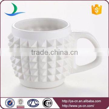 Wholesale unique embossed ceramic mug white