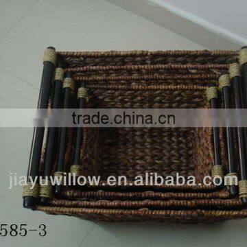 Natural Water Hyacinth Storage Baskets With Wood Handle photo-3