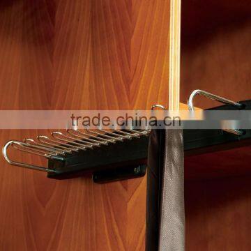 YB62 Solid Wood Big Size Italian Design L-shape Walk in Closet Diy for Villa photo-4