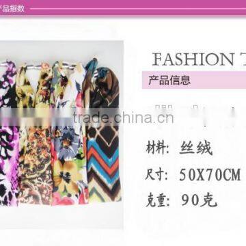 Cheap Custom Polyester Short Scarves Floral Print Colloer Scarves Jewelry Factory Directly Sales Infinity Scarves Manufacturer photo-4