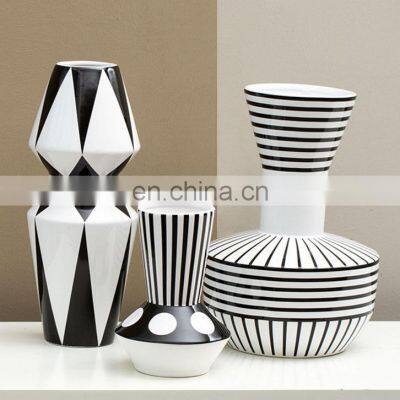 Manufacture Modern Creative Vases Home Ornaments Black White Geometric Ceramic Vase For Home Decor