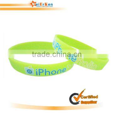 promotional cheap charming rubber bracelet maker