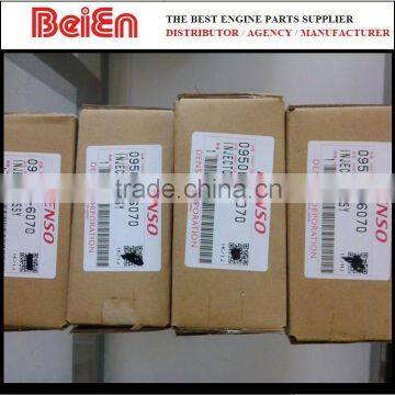 6D125 Fuel Injector 095000-6070