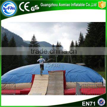 2016 hot sale big air bag jumping pillow inflatable stunt for sale                        
                                                                                Supplier's Choice