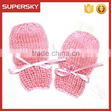 V-51 Newborn crochet knit pattern soft baby winter mitten gloves knit wrist warmer