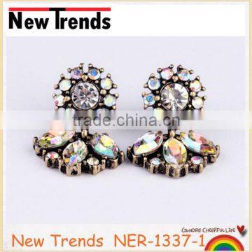 2015 Gold plating fashion large clear crystal stud earring