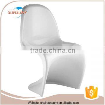 China Gold Supplier Modern Design Wholesale White Plastic Chair photo-1