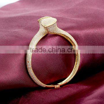 Pave CZ Stone 18k Gold Bangle Saudi Arabia Jewelry Sbg501Y photo-3