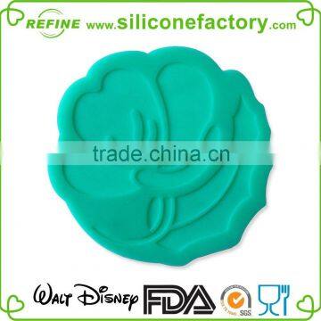 Easy to clean non-slip unique round flower shaped silicone cup mat