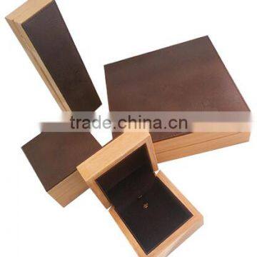 High-class Wooden leather Jewelry Box dircet selling by factory in Yiwu