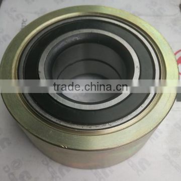 belt tensioner, tension roller D5010477345,idler wheel