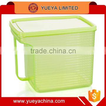 Sealed storage box in refrigerator with handle --green