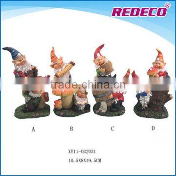 Polyresin gnome ornament