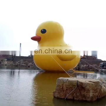 Custom high quality giant inflatable yellow duck for water resort promotion