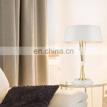 Best Price Wholesale Modern Hotel Bedside Black Metal Desk Table Lamp photo-5