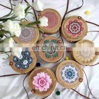 Natural High quality rattan bag with wooden printed centerpieces