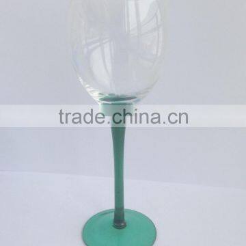 Red wine glass with thick stem, champagne wine glass