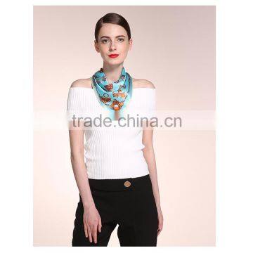 100% Silk Jacquard Shawl, Triangle Neck Scarf photo-2