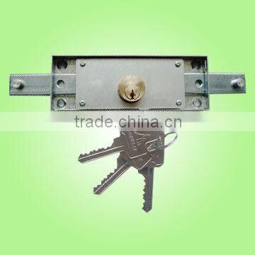 garage roller door lock