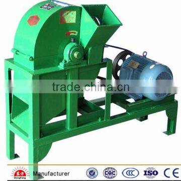 Waste wood crusher