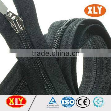 Black tape open end heavy duty long chain nylon zipper 5#