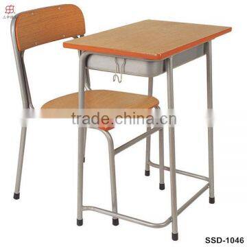 Metal and Wood Material and School Furniture Type Classroom Desk